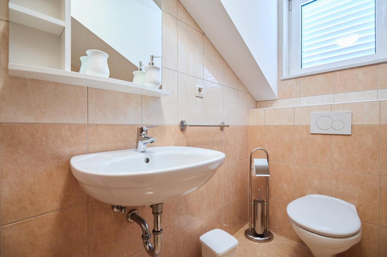 Helton Seaview Apartments Orašac Extérieur photo