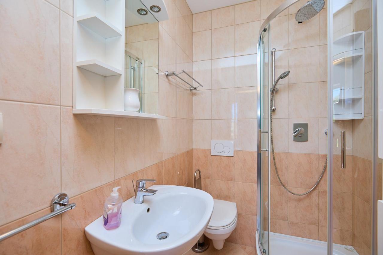 Helton Seaview Apartments Orašac Extérieur photo